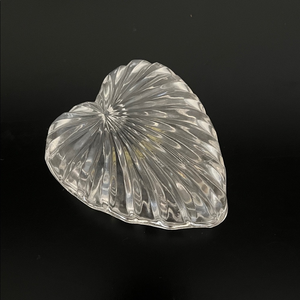 Vintage Crystal Zajecar Heart Trinket Box